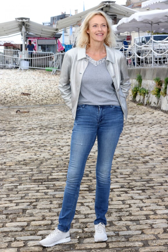 Alexandra Vandernoot - Photocall de la série "Mon Ange" lors du Festival de la Fiction de La Rochelle. Le 18 septembre 2021. © Jean-Marc Lhomer / Bestimage