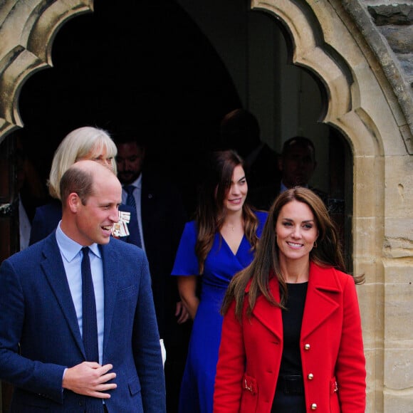 Le prince William, prince de Galles, et Catherine (Kate) Middleton, princesse de Galles, arrivent pour une visite à l'église St Thomas, à Swansea, Royaume Uni, le 27 septembre 2022. 