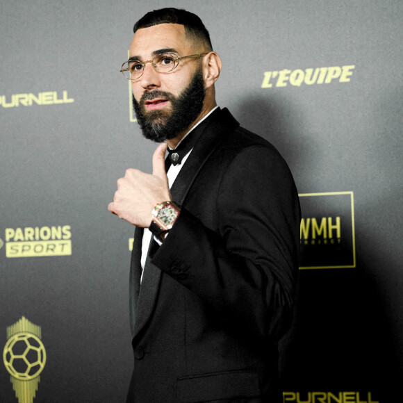 Karim Benzema - Photocall de la 66ème cérémonie du Ballon d'Or au Théâtre du Chatelet à Paris le 17 octobre 2022.