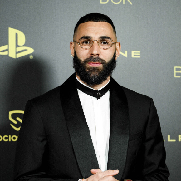 Karim Benzema - Photocall de la 66ème cérémonie du Ballon d'Or au Théâtre du Chatelet à Paris le 17 octobre 2022.