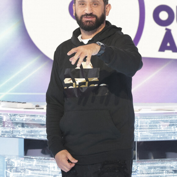 Exclusif - Cyril Hanouna - Sur le plateau de l'émission TPMP (Touche Pas à Mon Poste) présentée par C.Hanouna et diffusée sur C8 - Paris le 7 octobre 2022. © Jack Tribeca / Bestimage