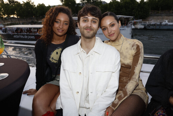 Exclusif - Jenaye Noah et Eleejah Noah avec leur frère Tomathy Stewart-Whyte lors de la soirée d'anniversaire de Joalukas Noah, fils de Yannick Noah et Isabelle Camus, pour ses 18 ans à Paris le 10 juin 2022. © Cyril Moreau / Bestimage 