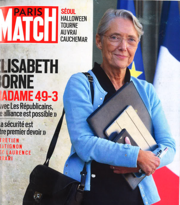 Couverture du nouveau numéro de "Paris Match" paru le 3 novembre 2022