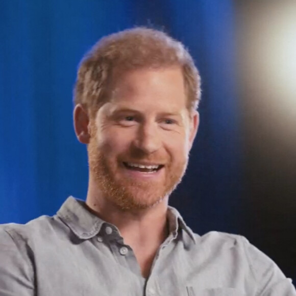 Le prince Harry réalise une série d'interviews sur le thème de la santé mentale avec Chloe Kim, Adam M.Grant et Blu Mendoza dans le cadre d'un film promotionnel pour sa start-up caritative "Better Up". © JLPPA/Bestimage 