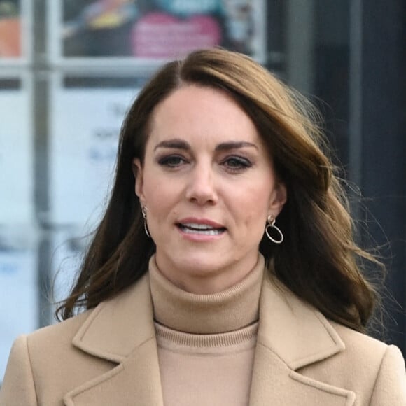 Le prince William, prince de Galles, et Catherine (Kate) Middleton, princesse de Galles, se rendent à Scarborough pour lancer un financement destiné à soutenir la santé mentale des jeunes, dans le cadre d'une collaboration dirigée par la Royal Foundation le 3 novembre 2022. 