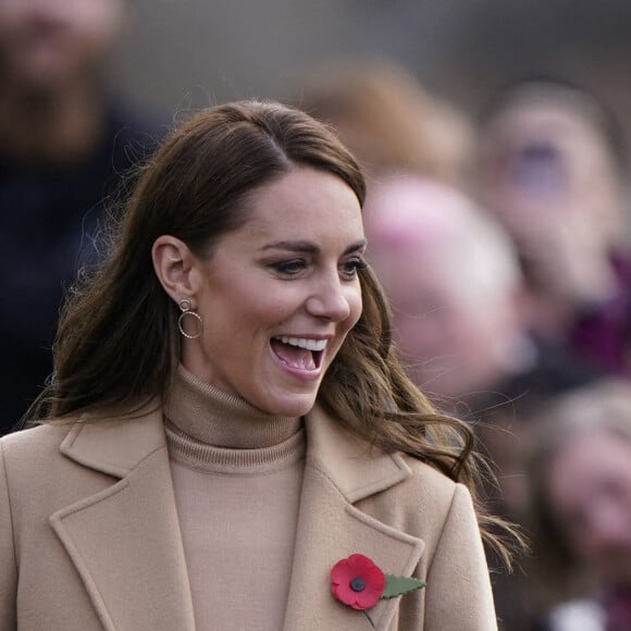 Le prince William, prince de Galles, et Catherine (Kate) Middleton, princesse de Galles, se rendent à Scarborough pour lancer un financement destiné à soutenir la santé mentale des jeunes, dans le cadre d'une collaboration dirigée par la Royal Foundation le 3 novembre 2022. 