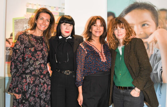 Anne-Claire Coudray, Chantal Thomass, Tina Kieffer et Gwendoline Hamon lors de la clôture de l'opération "Levons le doigt pour l'éducation des filles" chez We Are à Paris le 30 janvier 2020. © Coadic Guirec / Bestimage