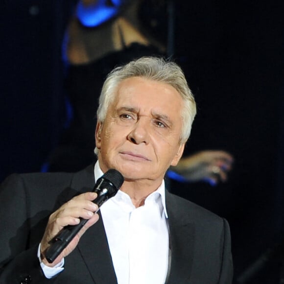 Michel Sardou en concert au Palais Omnisports de Paris Bercy a Paris le 12 Decembre 2012.