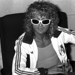 Archives - Michel Polnareffde passage à Paris avec une amie en 1981