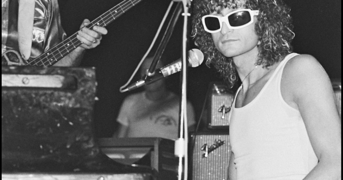 Michel Polnareff en lors d un concert à Bruxelles Purepeople