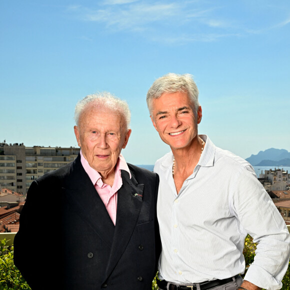 Exclusif - Rendez-vous avec Philippe Bouvard et sa femme Colette à leur domicile à Cannes, France, le 24 août 2022, pour une interview avec Cyril Viguier pour TV5 Monde