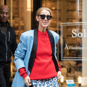 Celine Dion fait un passage à la boutique Repetto à Paris le 31 janvier 2019. 