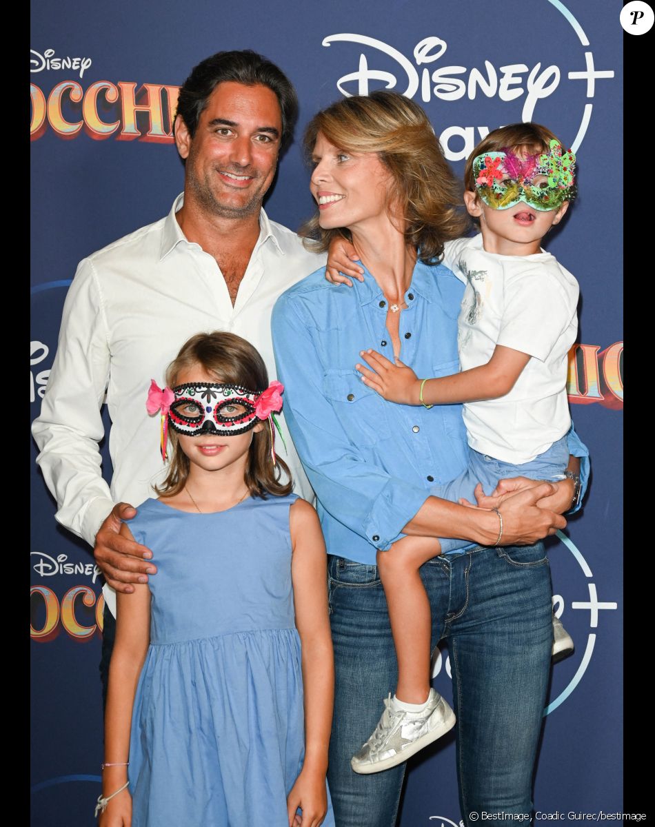 Sylvie Tellier avec son mari Laurent Schenten et ses enfants Margaux Tellier et Oscar Le Maux - Avant-première du film "Pinocchio" au Grand Rex à Paris le 7 septembre 2022. © Coadic Guirec/Bestimage