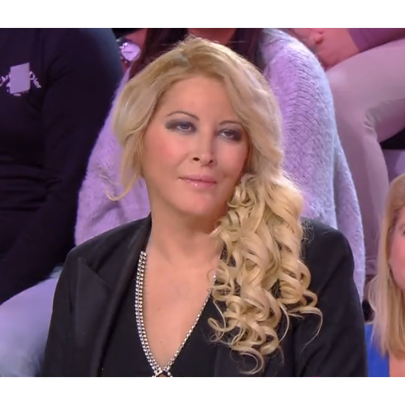 Loana invitée de "TPMP People" pour évoquer ses lourds problèmes financiers - C8