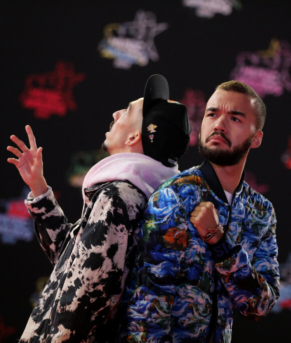 Bigflo et Oli - 21e édition des NRJ Music Awards au Palais des festivals à Cannes le 9 novembre 2019. © Dominique Jacovides/Bestimage