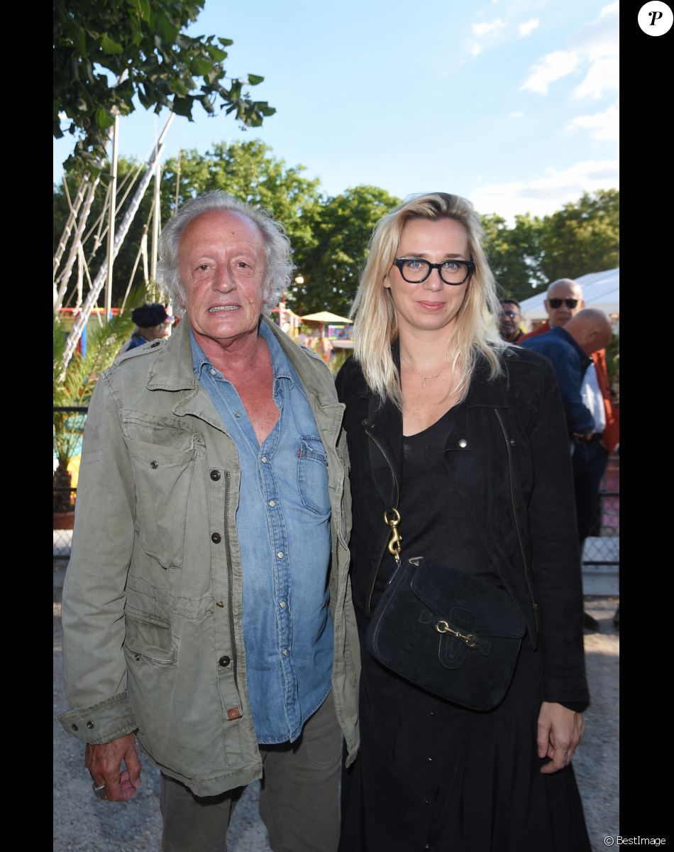 Didier Barbelivien et sa femme Laure - Soirée d'inauguration de la 35ème fête foraine des Tuileries au Jardin des Tuileries à Paris, le 22 juin 2018. © Coadic Guirec/Baldini/Bestimage