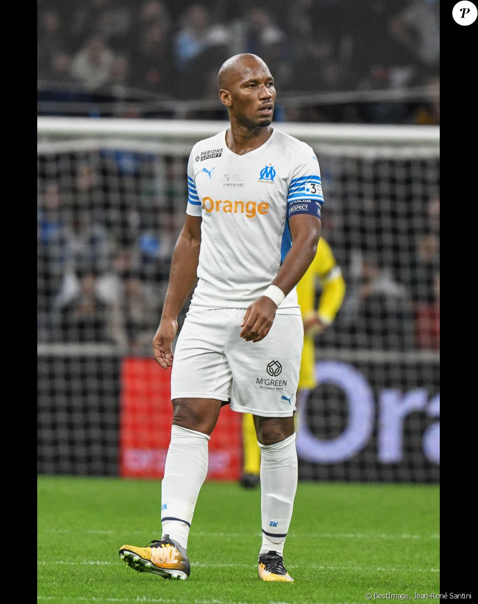 Didier Drogba - Match des héros entre l'équipe OM Legends et l'équipe UNICEF au stade Orange Velodrome à Marseille le 13 octobre 2021. Soutenu par la Fondation D. Drogba, Orange et l'Olympique de Marseille, l'Unicef a organisé cette rencontre afin de financer un projet d'accès à l'éducation en Côte d'Ivoire. La Team OM de légende s'impose 7-4 au stade Vélodrome face à la Team Unicef. © Jean-René Santini/Bestimage