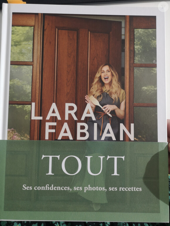 Lara Fabian - Tout  publié le 22 septembre dernier chez Libre Expression.