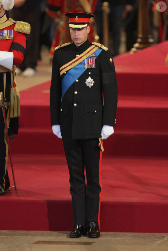 Le prince William, prince de Galles - Veillée des petits-enfants de la reine Elizabeth II au Westminster Hall à Londres, Royaume Uni, le 17 septembre 2022. 