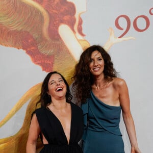 Laure Calamy et Doria Tillier - Red carpet du film "L'origine du mal" lors de la 79e édition du Festival International du Film de Venise, la Mostra. Le 1er septembre 2022.