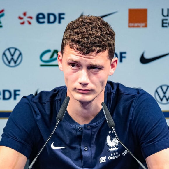 Benjamin Pavard - Conférence de presse de M.Diaby et B.Pavard à Clairefontaine, avant les quatre matches de Ligue des nations de l'équipe de France en juin 2022. Le 1er juin 2022. © Baptiste Autissier / Panoramic / Bestimage