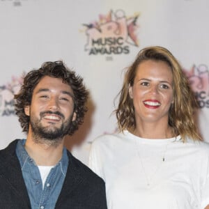 Laure Manaudou et son compagnon Jérémy Frérot - Arrivées à la 17ème cérémonie des NRJ Music Awards 2015 au Palais des Festivals à Cannes, le 7 novembre 2015. 