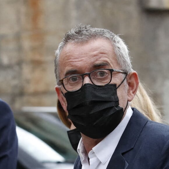 Christophe Dechavanne - Obsèques de Jean-Paul Belmondo en en l'église Saint-Germain-des-Prés, à Paris le 10 septembre 2021. © Cyril Moreau / Bestimage