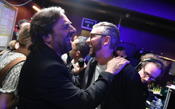 Exclusif - André Manoukian et Christophe Willem - Backstage - Enregistrement de l'émission "La fête de la Chanson française" à Paris, diffusée le 29 novembre sur France 2. Le 7 novembre 2022 © Cyril Moreau-Veeren / Bestimage