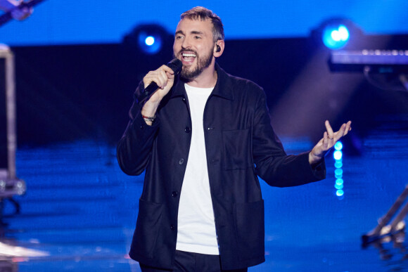 Exclusif - Christophe Willem - Enregistrement de l'émission "La fête de la Chanson française" à Paris, diffusée le 29 novembre sur France 2. Le 7 novembre 2022 © Cyril Moreau-Veeren / Bestimage