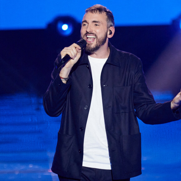 Exclusif - Christophe Willem - Enregistrement de l'émission "La fête de la Chanson française" à Paris, diffusée le 29 novembre sur France 2. Le 7 novembre 2022 © Cyril Moreau-Veeren / Bestimage