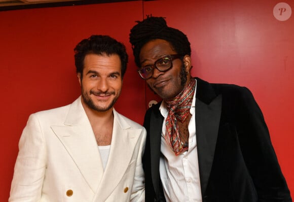 Exclusif - Amir Haddad et Tété - Backstage - Enregistrement de l'émission "La fête de la Chanson française" à Paris, diffusée le 29 novembre sur France 2. Le 7 novembre 2022 © Cyril Moreau-Veeren / Bestimage