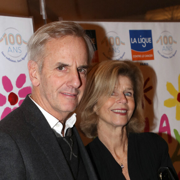 Bernard de La Villardiere et sa femme Anne de Sauvignac - 28ème Gala de l'Espoir au profit de la Ligue contre le cancer au théâtre des Champs-Elysées à Paris le 29 Novembre 2022. © Bertrand Rindoff / Bestimage