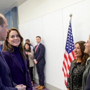 Catherine "Kate" Middleton, princesse de Galles, avec le prince de Galles William - arrivée à l'aéroport de Boston. Le 30 novembre 2022