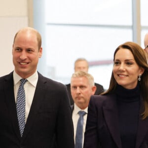 Catherine "Kate" Middleton, princesse de Galles, avec le prince de Galles William - arrivée à l'aéroport de Boston. Le 30 novembre 2022