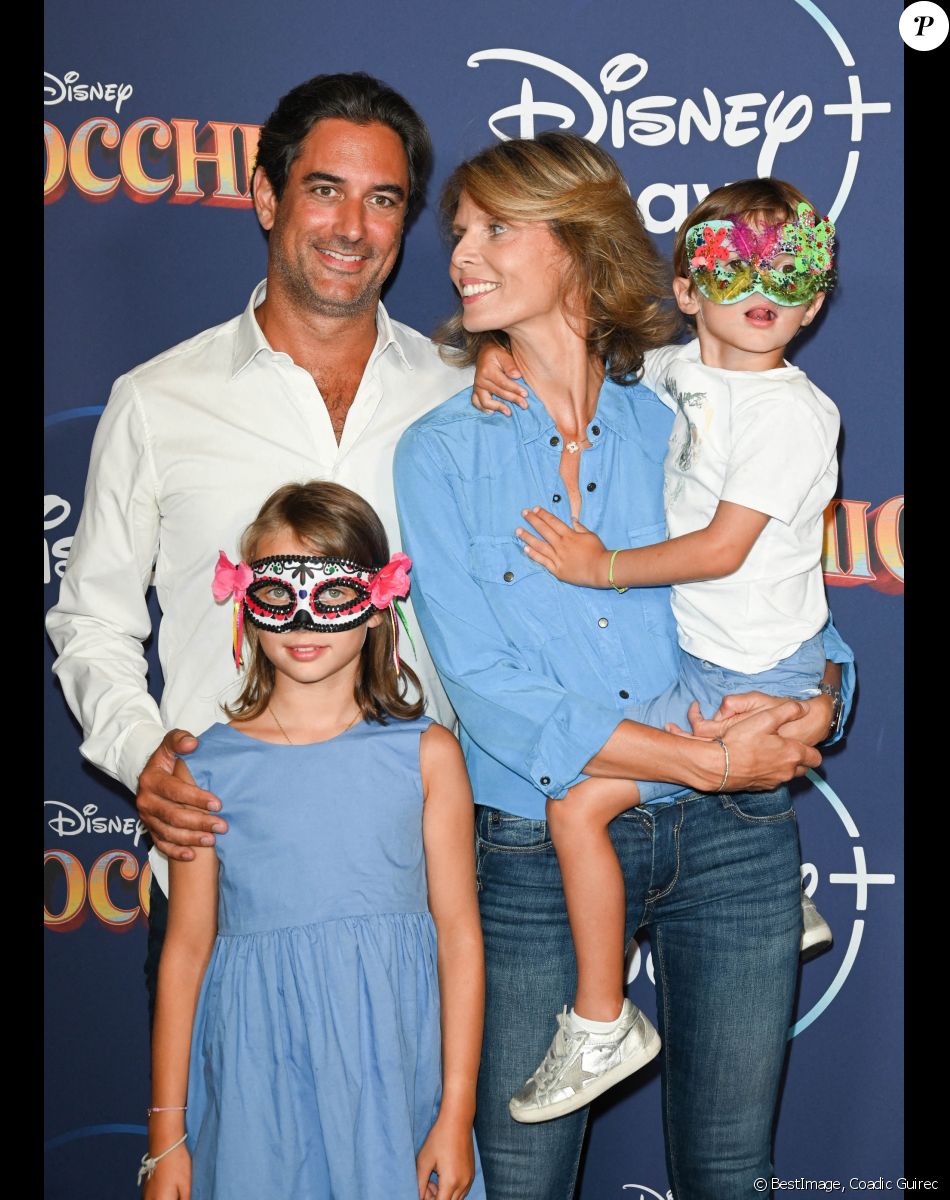 Sylvie Tellier avec son mari Laurent Schenten et ses enfants Margaux Tellier et Oscar Le Maux - Avant-première du film "Pinocchio" au Grand Rex à Paris le 7 septembre 2022. © Coadic Guirec/Bestimage