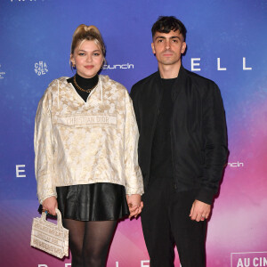 Semi Exclusif - Louane et son compagnon Florian Rossi - Avant Première de " Belle " film animé japonais au Grand Rex à Paris le 6 décembre 2021 . © Veeren / Bestimage 
