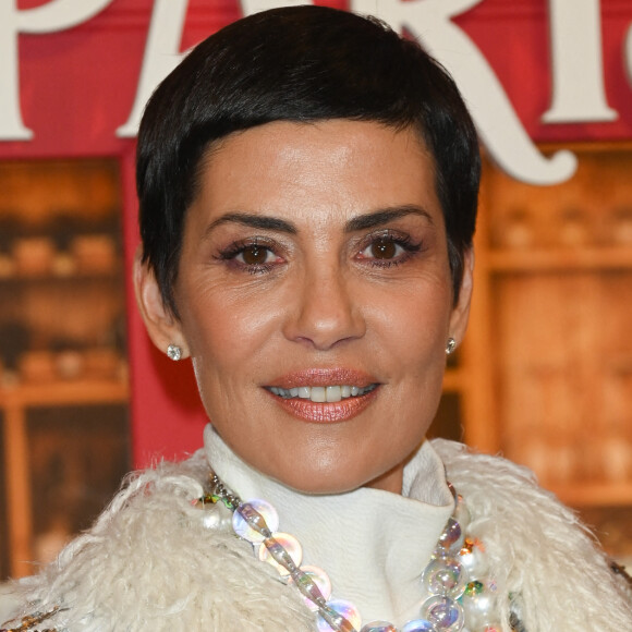 Cristina Cordula - Avant-première de la série Netflix "Emily in Paris", saison 3, au Théâtre des Champs-Elysées à Paris. © Coadic Guirec/Bestimage