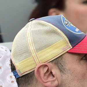 Gilles Lellouche et sa compagne Alizee Guinochet - People dans les tribunes lors de la finale messieurs des internationaux de France de tennis de Roland Garros 2019 à Paris le 9 juin 2019. © JB Autissier/Panoramic/Bestimage 