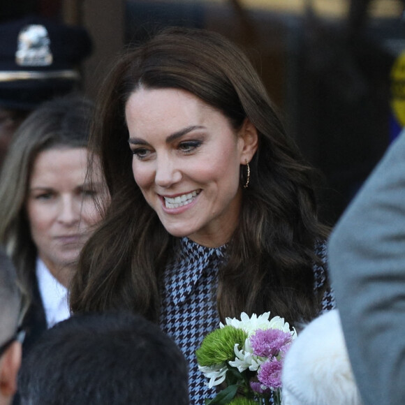 Kate Middleton arrive pour visiter le Centre sur l'enfant en développement de l'Université Harvard de Cambridge à Boston, Massachusetts, Etats-Unis, le 2 décembre 2022.