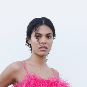 Tina Kunakey - Les célébrités au photocall du défilé Jacquemus pour la présentatation de la toute dernière collection "Le Raphia" au Bourget, Seine-Saint-Denis (93), France, le 12 décembre 2022. Habitué à ne pas suivre le calendrier de la Fashion Week de Paris, le designer a présenté sa toute dernière collection "Le Raphia" avec l'une une de ses couleurs favorites : le beige. © Veeren-Clovis/Bestimage 