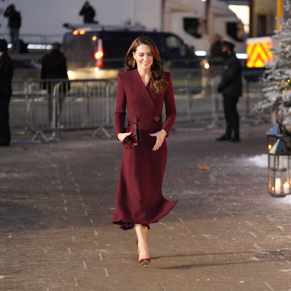 Catherine (Kate) Middleton, princesse de Galles, arrive pour le "Together at Christmas" Carol Service à l'abbaye de Westminster à Londres, Royaume uni, le 15 décembre 2022. 