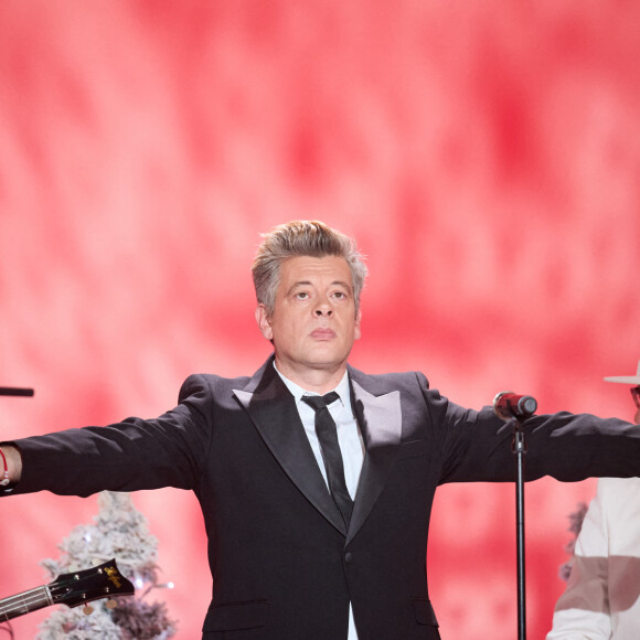 Exclusif - Benjamin Biolay lors de l'enregistrement d'un Grand show de Noël "Christmas Show" imaginé par B.Biolay avec une pléiade d'artistes prestigieux au Casino de Paris, France, le 29 septembre 2022, diffusé sur Canal+, le 21 décembre 2022.. © Cyril Moreau/Bestimage