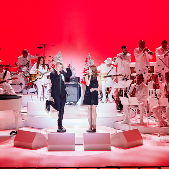 Exclusif - Benjamin Biolay et Chiara Mastroianni lors de l'enregistrement d'un Grand show de Noël "Christmas Show" imaginé par B.Biolay avec une pléiade d'artistes prestigieux au Casino de Paris, France, le 28 septembre 2022, diffusé sur Canal+, le 21 décembre 2022. © Cyril Moreau/Bestimage