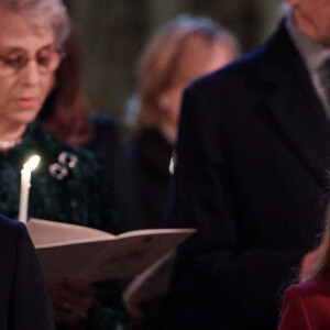 Le prince George de Galles, La princesse Charlotte de Galles - La famille royale d'Angleterre assiste à une messe de Noel à l'abbaye de Westminster à Londres le 15 décembre 2022. 
