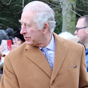 Le roi Charles III - La famille royale d'Angleterre assiste au service religieux de Noël à l'église St Mary Magdalene à Sandringham, Norfolk, le 25 décembre 2022.