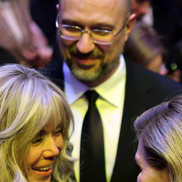Exclusif - Brigitte Macron, Olena Zelenska - Soirée de gala au profit de la Fondation Olena Zelenska à la salle Pleyel à Paris, le 13 décembre 2022. © Dominique Jacovides / Bestimage