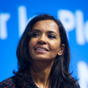 Karine Le Marchand (marraine de la CNDP (Commission nationale du débat public) et animatrice de lémission "L'amour est dans le pré") au 57ème salon International de l'Agriculture au parc des expositions de la porte de Versailles à Paris, France, le 23 février 2020. © Jean-Baptiste Autissier/Panoramic/Bestimage 