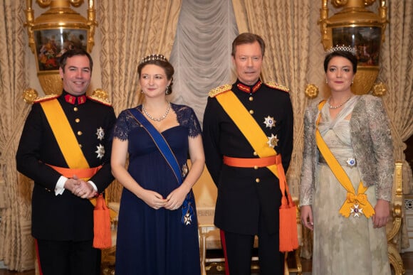 Le prince Guillaume, la princesse Alexandra, le grand-duc Henri de Luxembourg et la comtesse Stéphanie de Lannoy, grande-duchesse héritière de Luxembourg (enceinte) - Le grand-duc Henri de Luxembourg, la princesse Alexandra, le prince Guillaume et la comtesse Stéphanie de Lannoy, grande-duchesse héritière de Luxembourg (enceinte) , assistent à la réception du Nouvel an au Palais grand-ducal à Luxembourg, le 16 janvier 2020.
