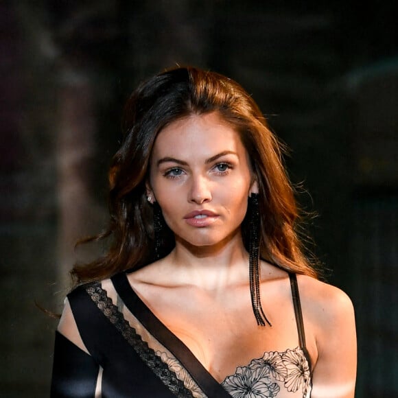 Thylane Blondeau - Défilé Etam Live Show 2022 dans les jardins des Archives Nationales lors de la fashion week printemps/été 2023 le 27 septembre 2023.