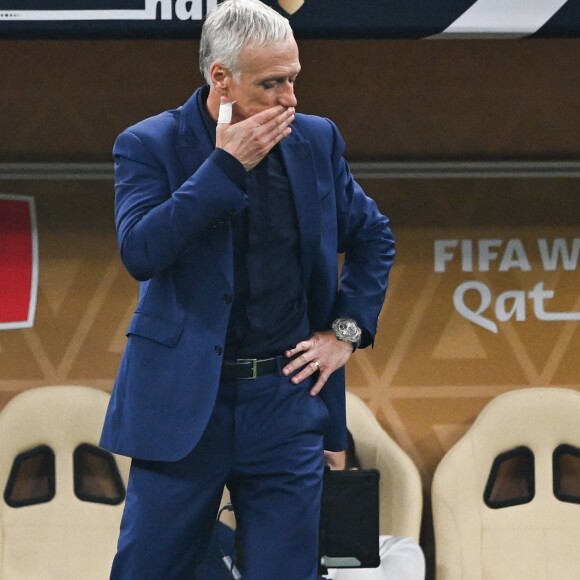 Didier Deschamps lors de la finale " Argentine - France " de la Coupe du Monde 2022 au Qatar (FIFA World Cup Qatar 2022) le 18 Decembre 2022. © Philippe Perusseau / Bestimage 